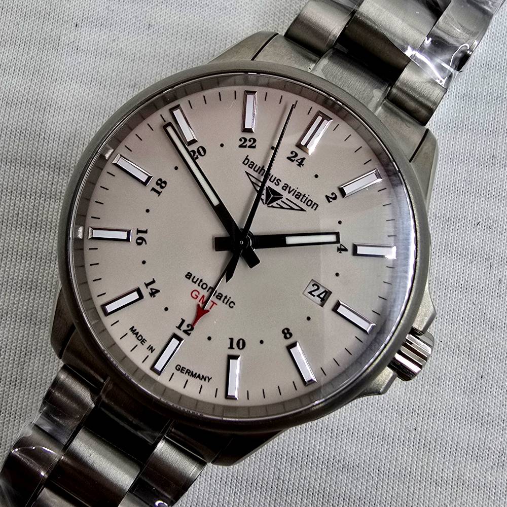 Bauhaus Aviation Titanium Date GMT 2868M-5