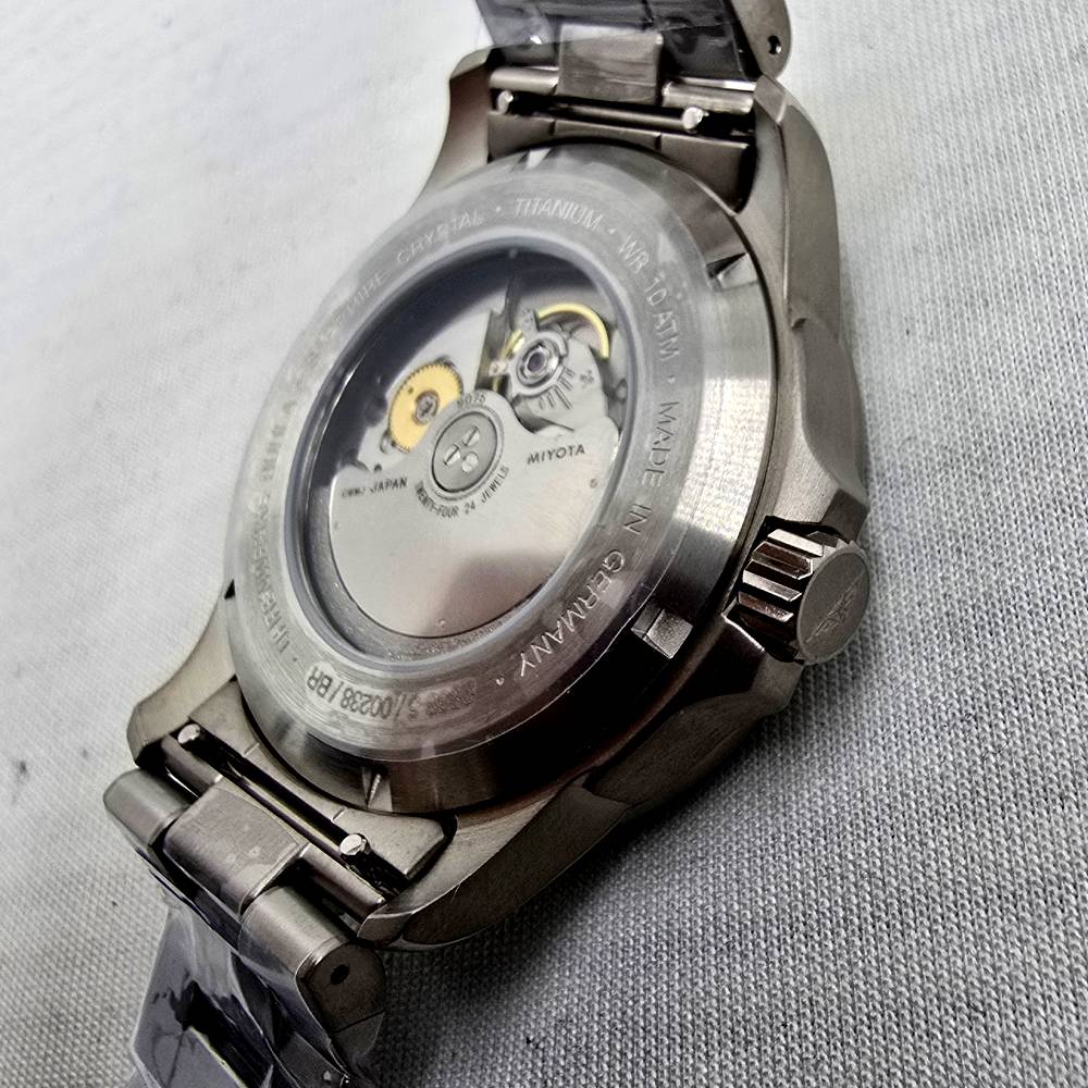 Bauhaus Aviation Titanium Date GMT 2868M-5 - Imagen 4