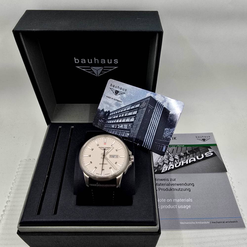 Bauhaus Aviation Titanium Day-Date 2866-5 - Imagen 2