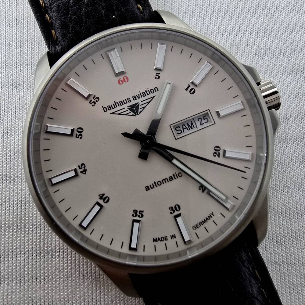 Bauhaus Aviation Titanium Day-Date 2866-5 - Imagen 12