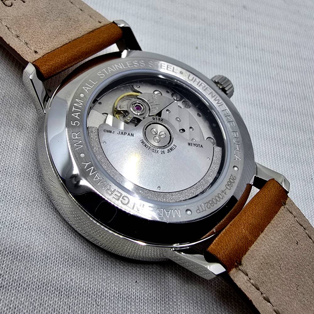 Bauhaus Dessau Power Reserve Automatic 41 mm – Esfera Verde - Imagen 5