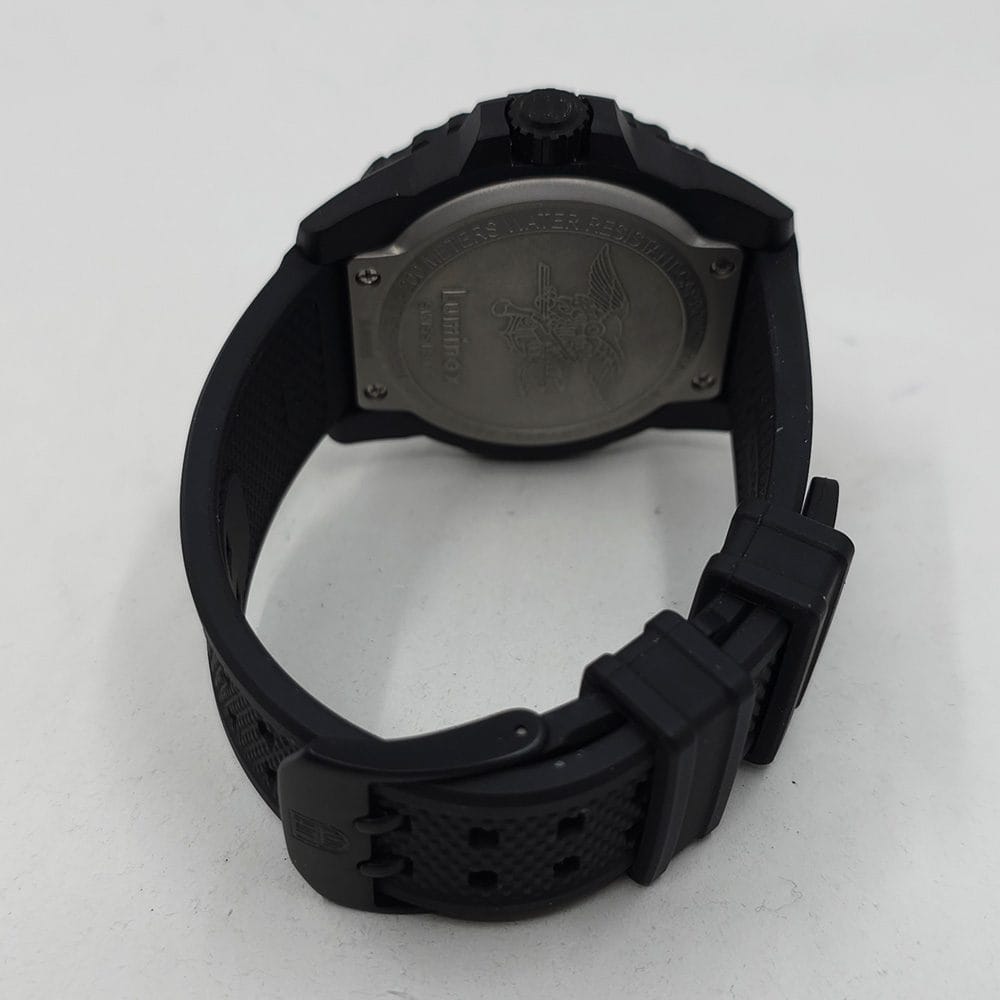 Luminox Navy SEAL All Black 200 m - Imagen 7
