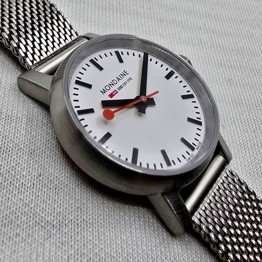 Mondaine SBB Evo2 26 mm – Esfera Blanca - Imagen 13