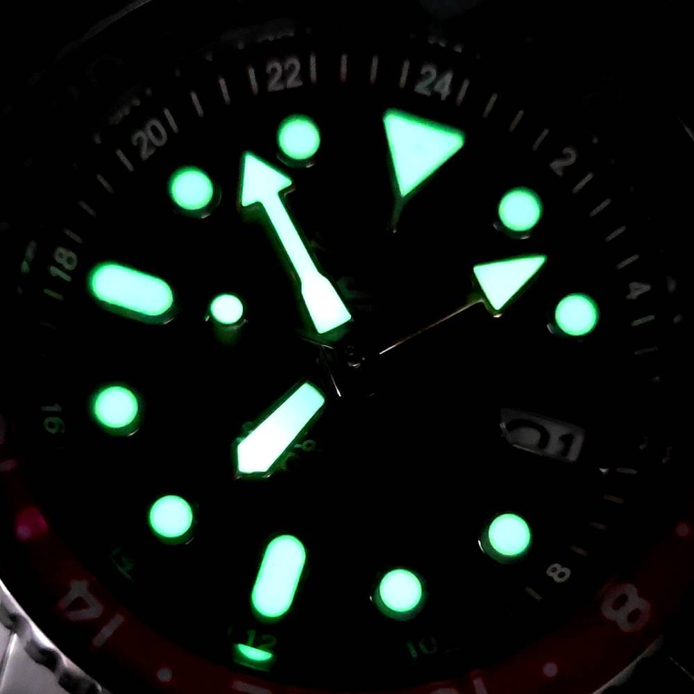 Seiko 5 Sports GMT Ltd. Ed. “Passion Red” SSK031K1 - Imagen 9