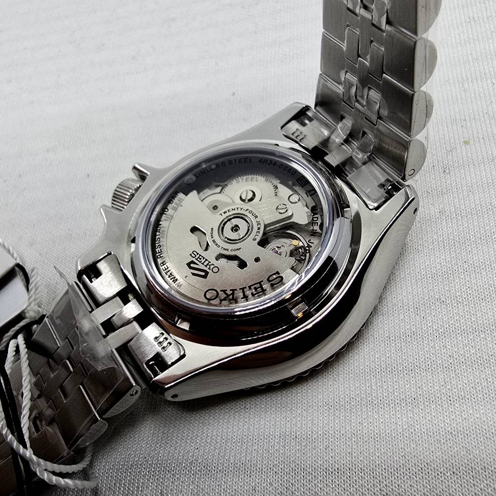 Seiko 5 Sports GMT Ltd. Ed. “Passion Red” SSK031K1 - Imagen 5