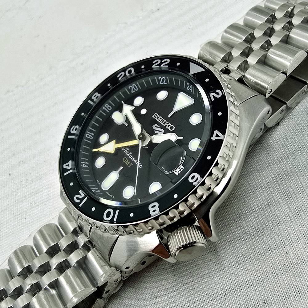 Seiko 5 Sports GMT SSK035K1 - Imagen 11