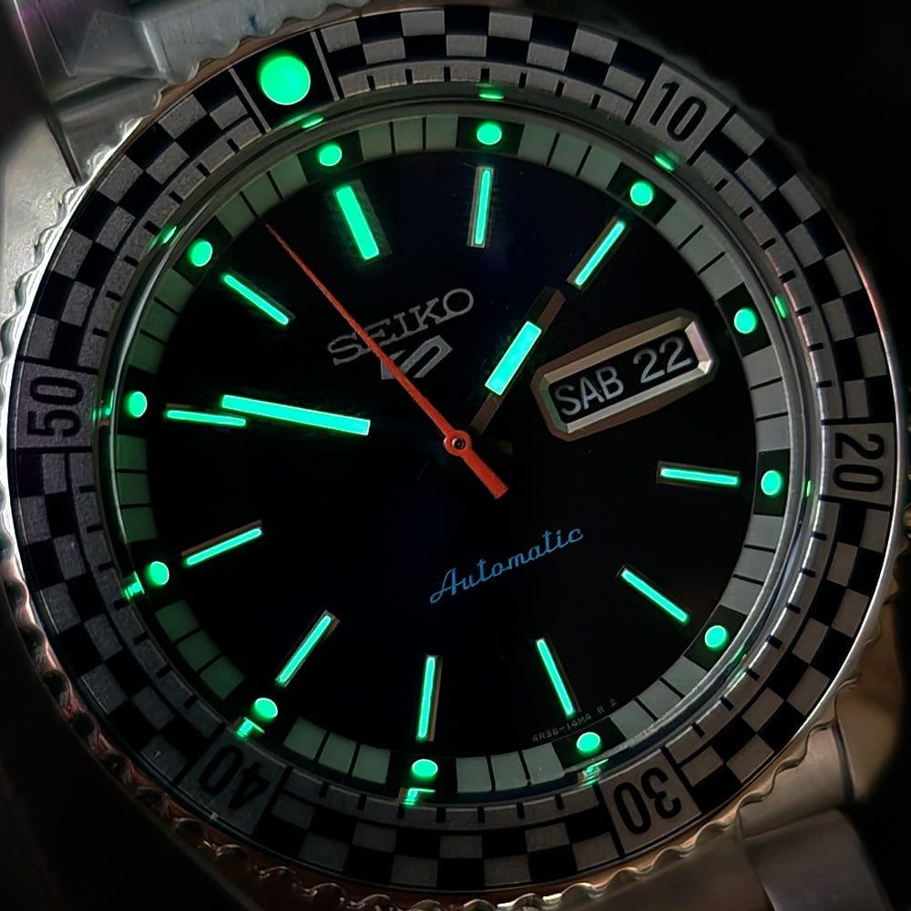 Seiko 5 Sports SKX Rally Diver Automático - Imagen 6