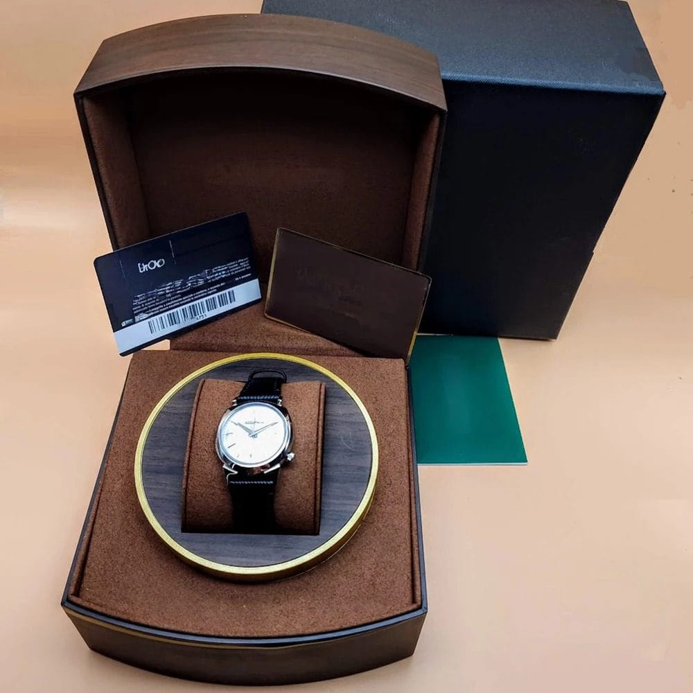 Bulova Accutron Legacy 2SW6A001