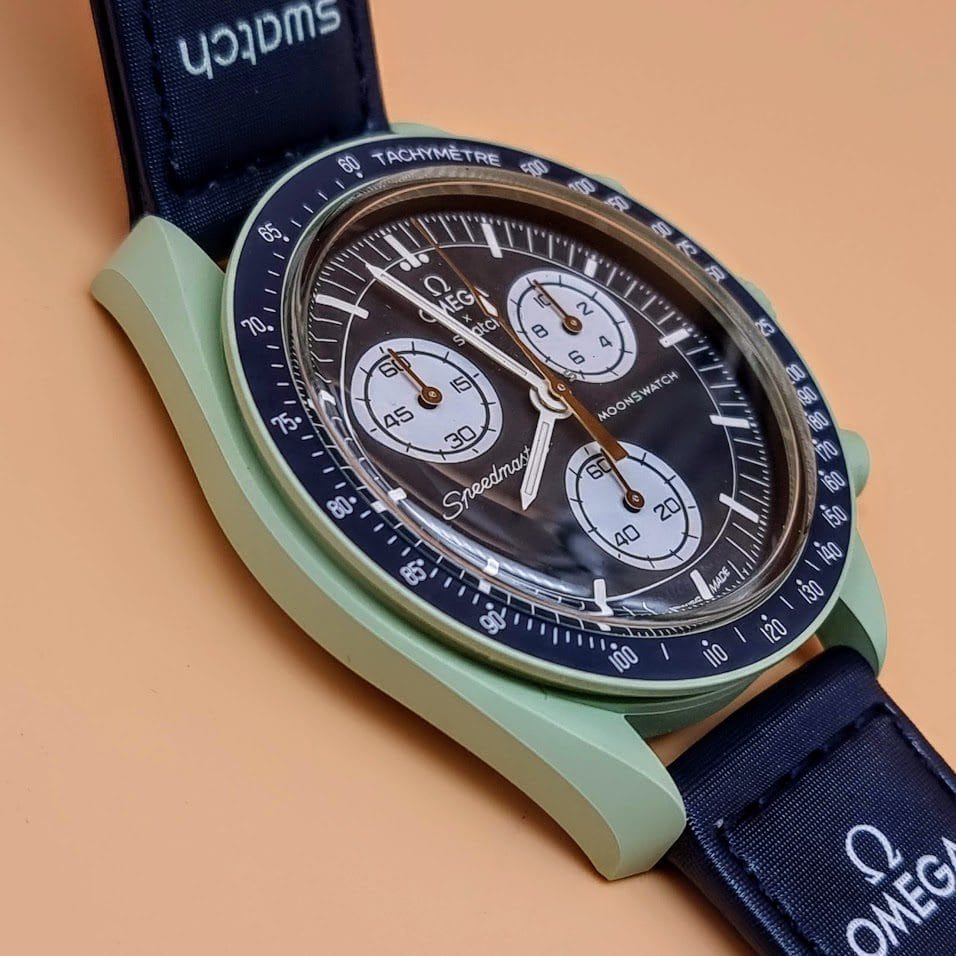 OMEGA x SWATCH “Mission On Earth” SO33G100 - Imagen 12