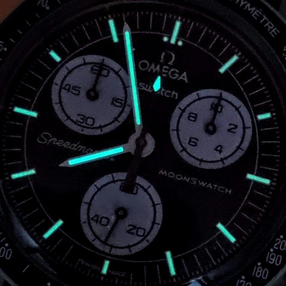 OMEGA x SWATCH “Mission On Earth” SO33G100 - Imagen 11