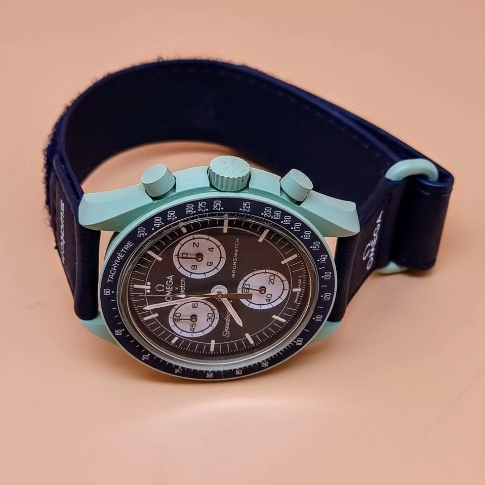 OMEGA x SWATCH “Mission On Earth” SO33G100 - Imagen 10