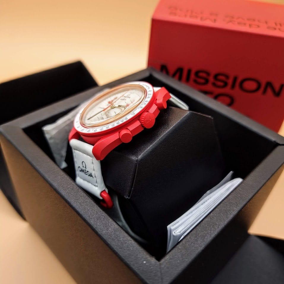 OMEGA x SWATCH “Mission To Mars” SO33R100 - Imagen 3