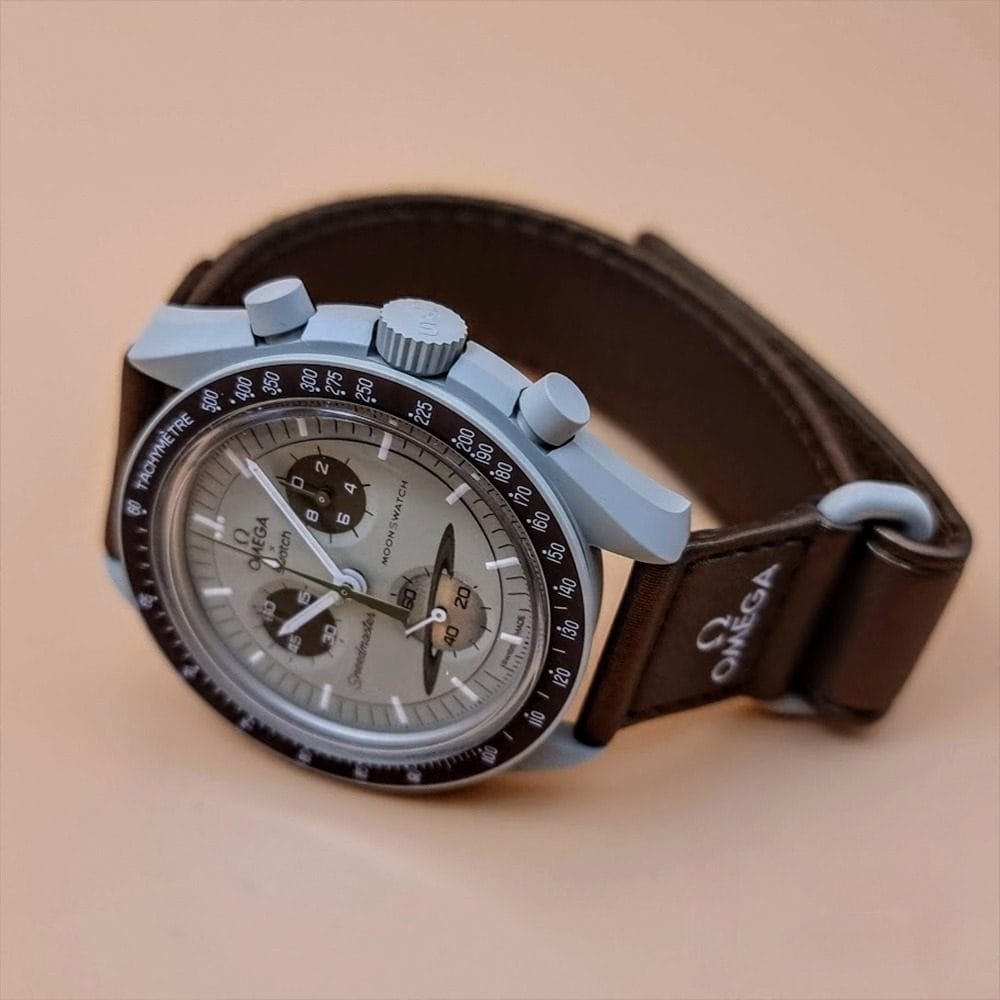 OMEGA x SWATCH “Mission To Saturn” SO33T100 - Imagen 7