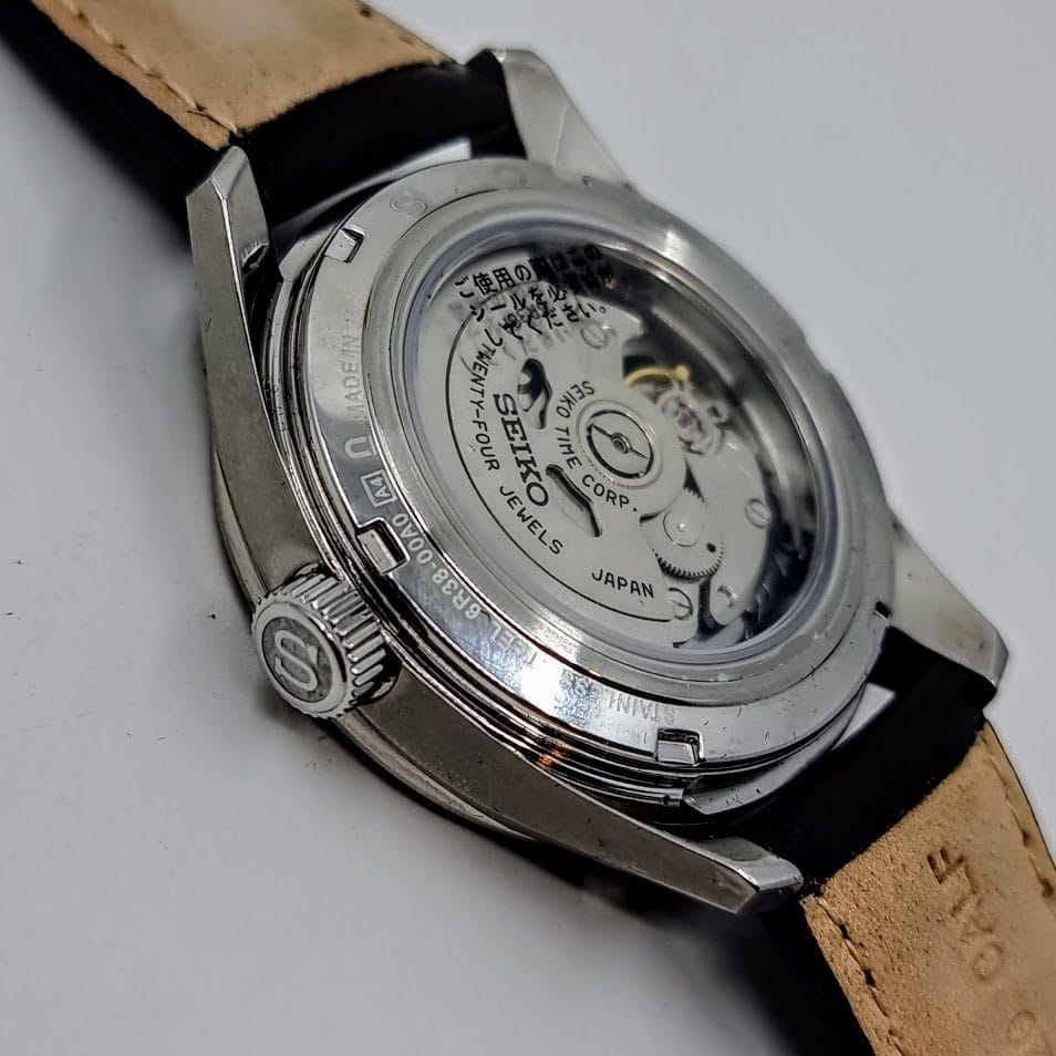 Seiko Presage Sharp Edged ‘Midnight’ Open SPB311J1 - Imagen 6