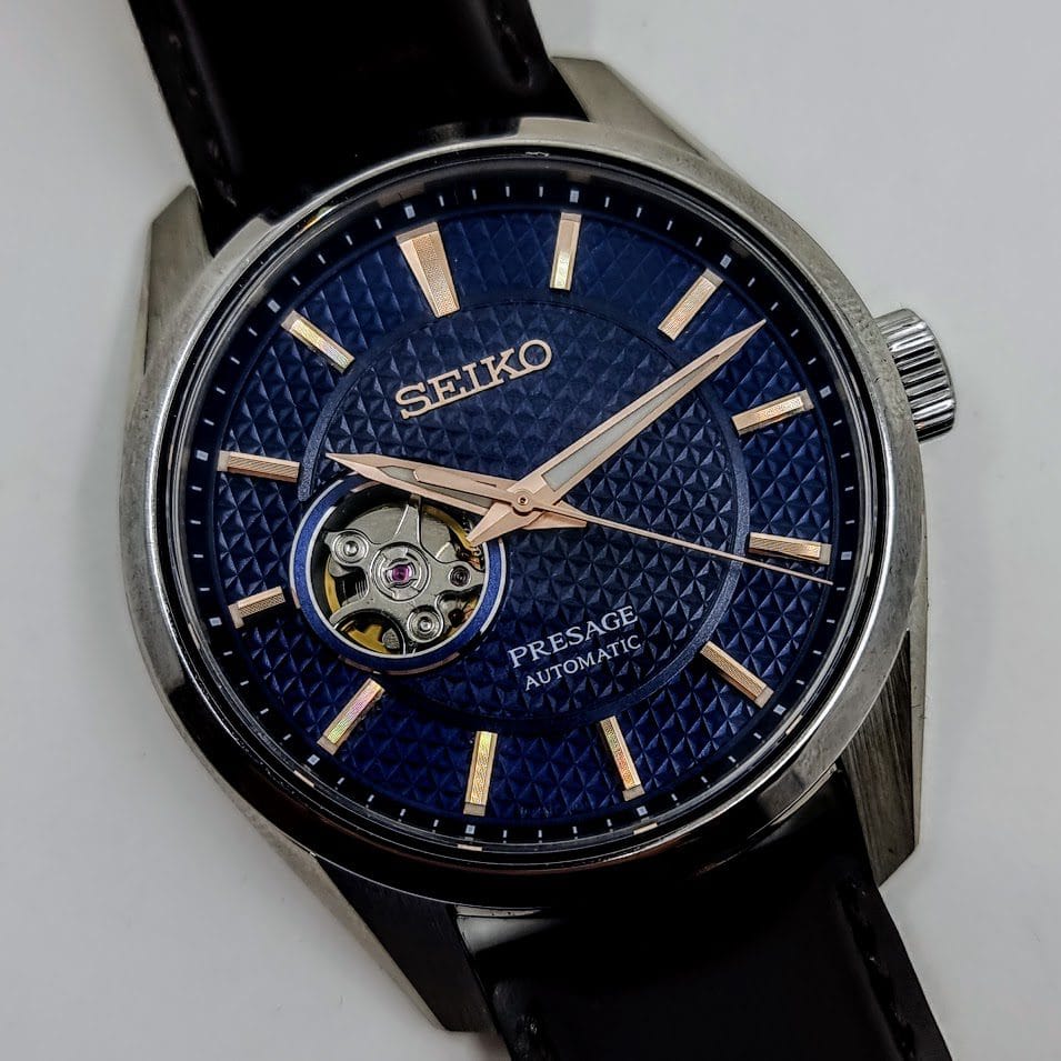 Seiko Presage Sharp Edged ‘Midnight’ Open SPB311J1 - Imagen 14